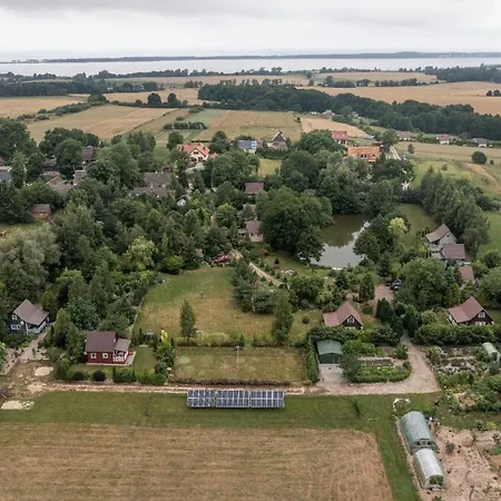 Meer, Dorf, Stille - Ferienhaeuser In Magra Gaerten - Azurblaues Zakrzewo (Slawno)